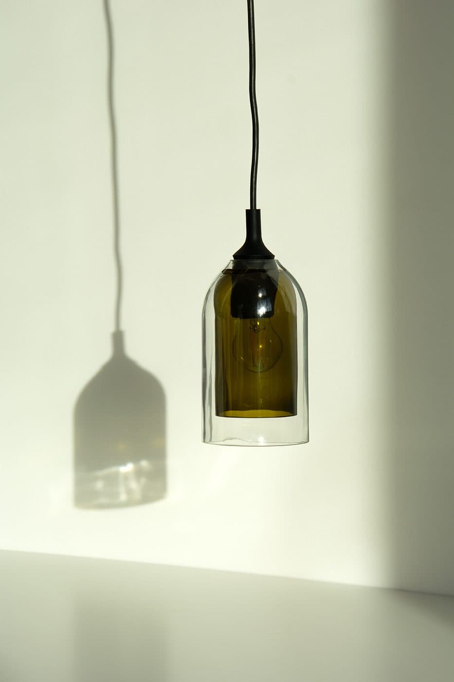 Suspension en bouteille de verre recyclé